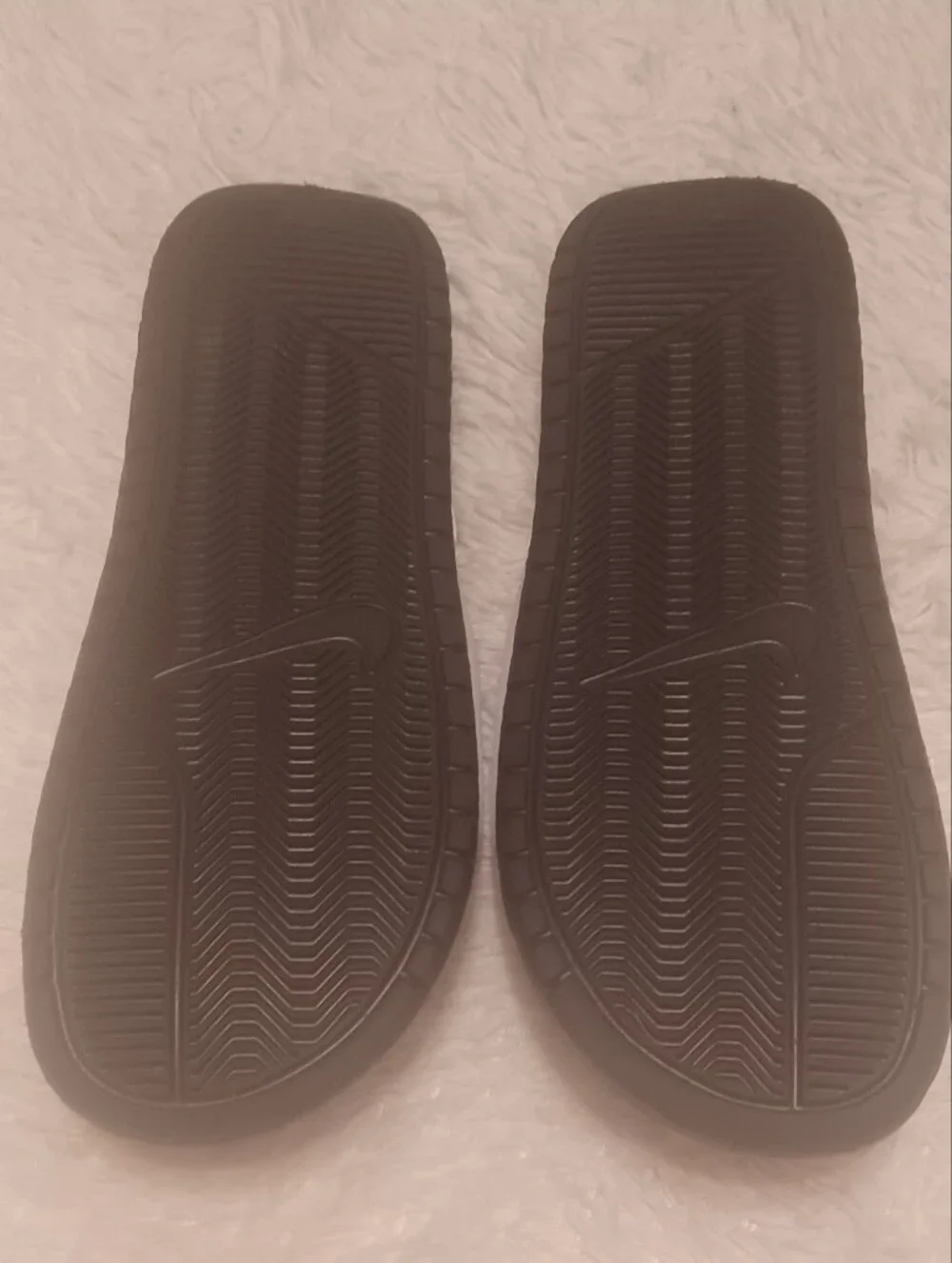 Nike Mens Slides 10 NWOT 😍